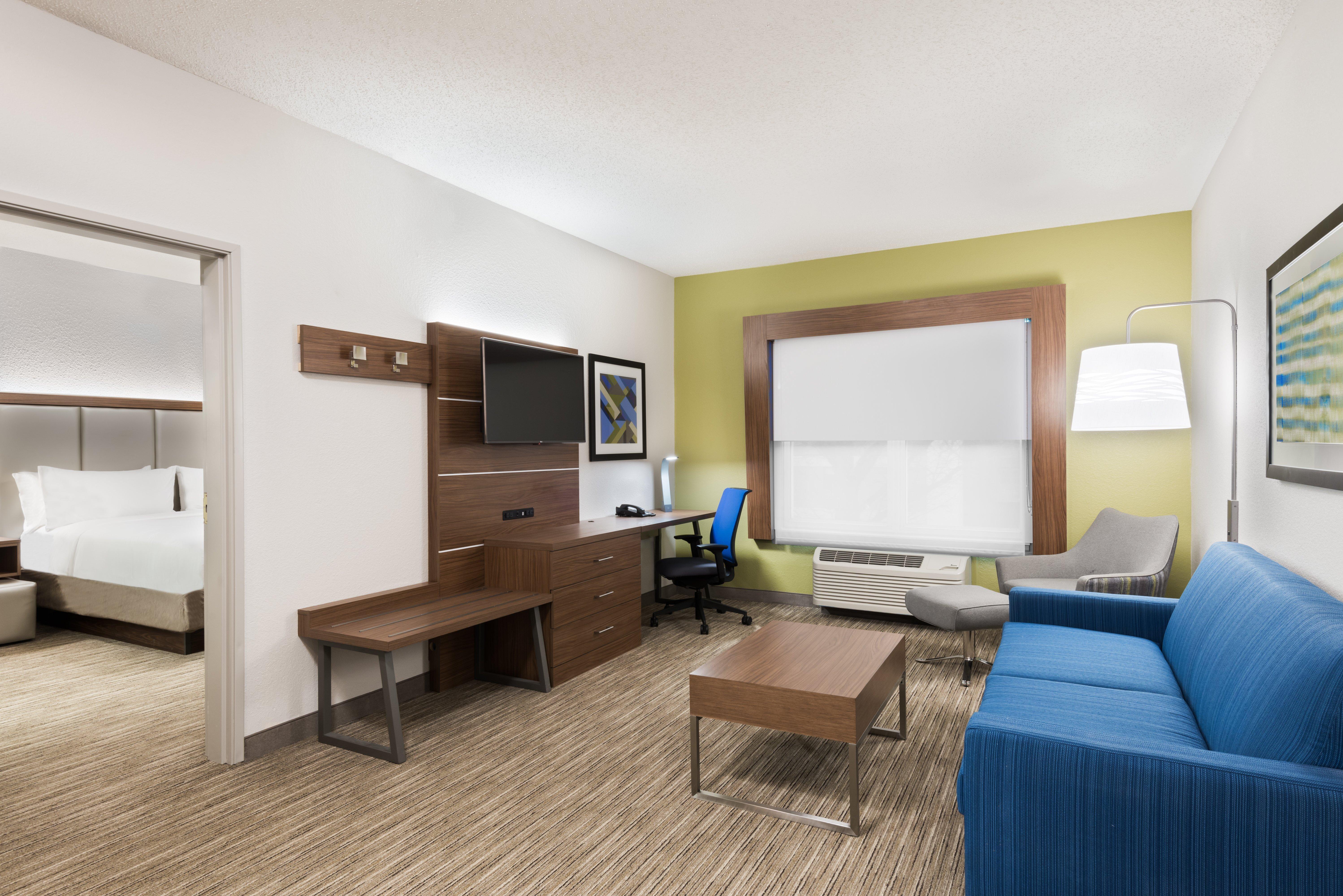 Holiday Inn Express & Suites - Columbus Airport East By Ihg Ngoại thất bức ảnh