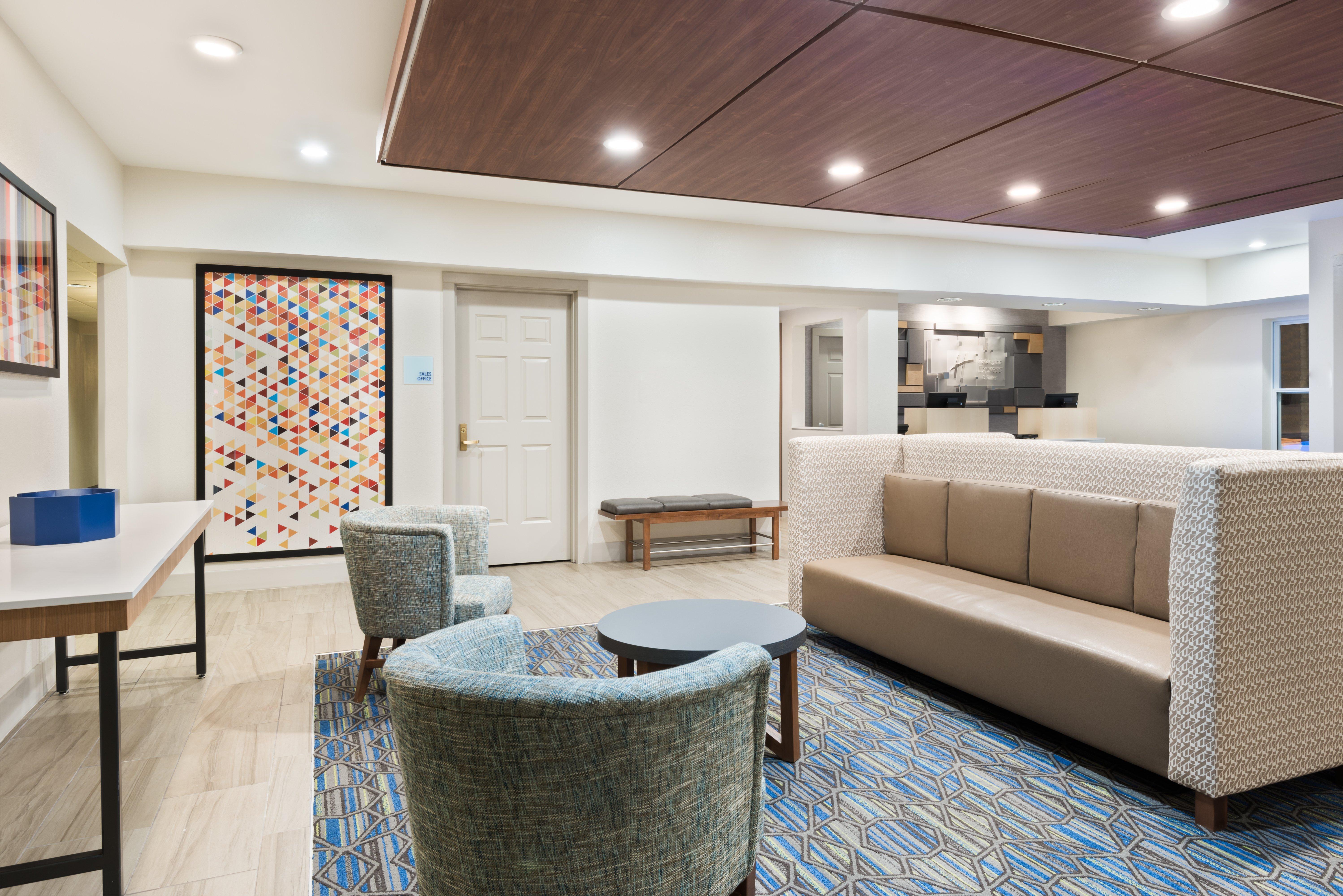 Holiday Inn Express & Suites - Columbus Airport East By Ihg Ngoại thất bức ảnh