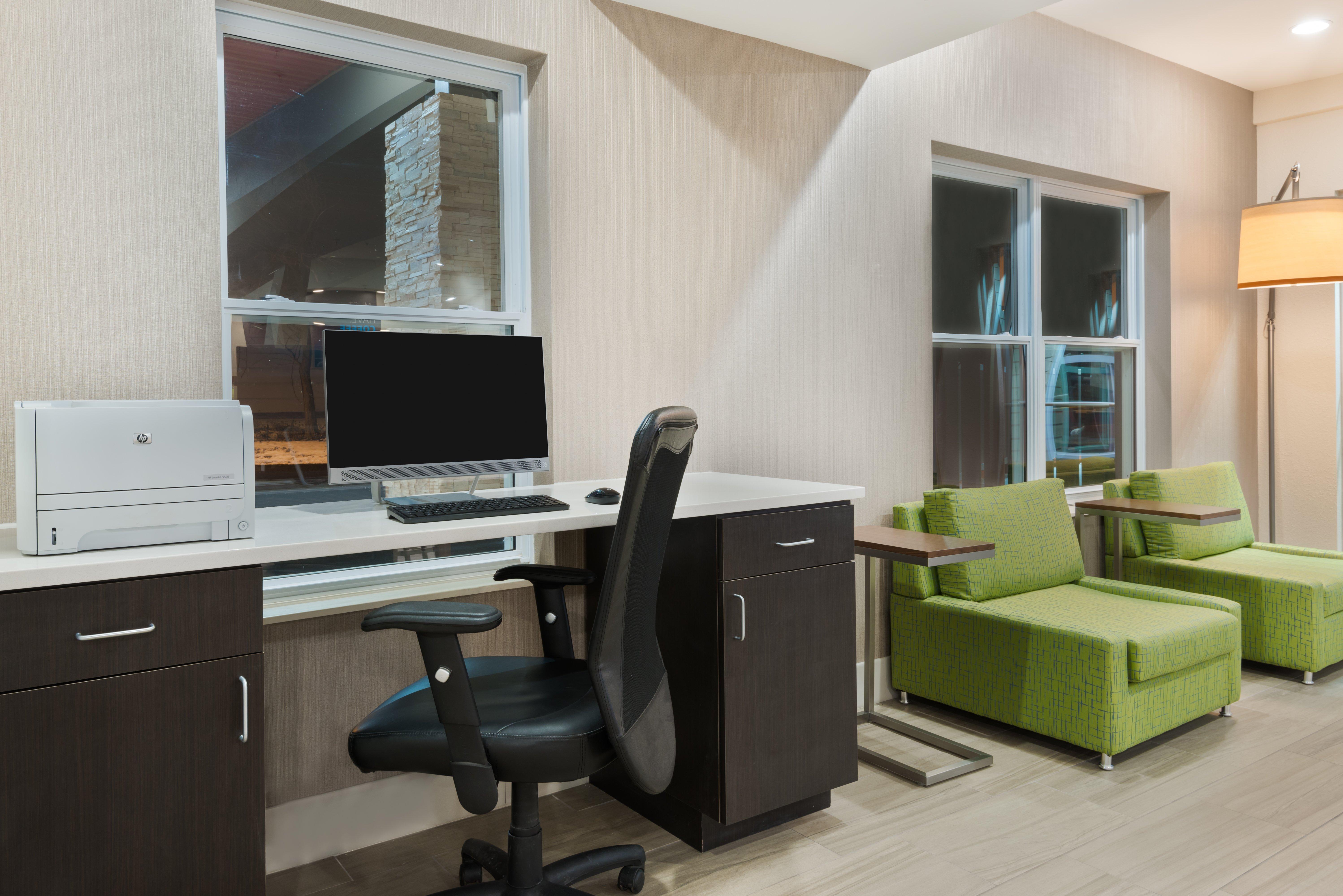 Holiday Inn Express & Suites - Columbus Airport East By Ihg Ngoại thất bức ảnh