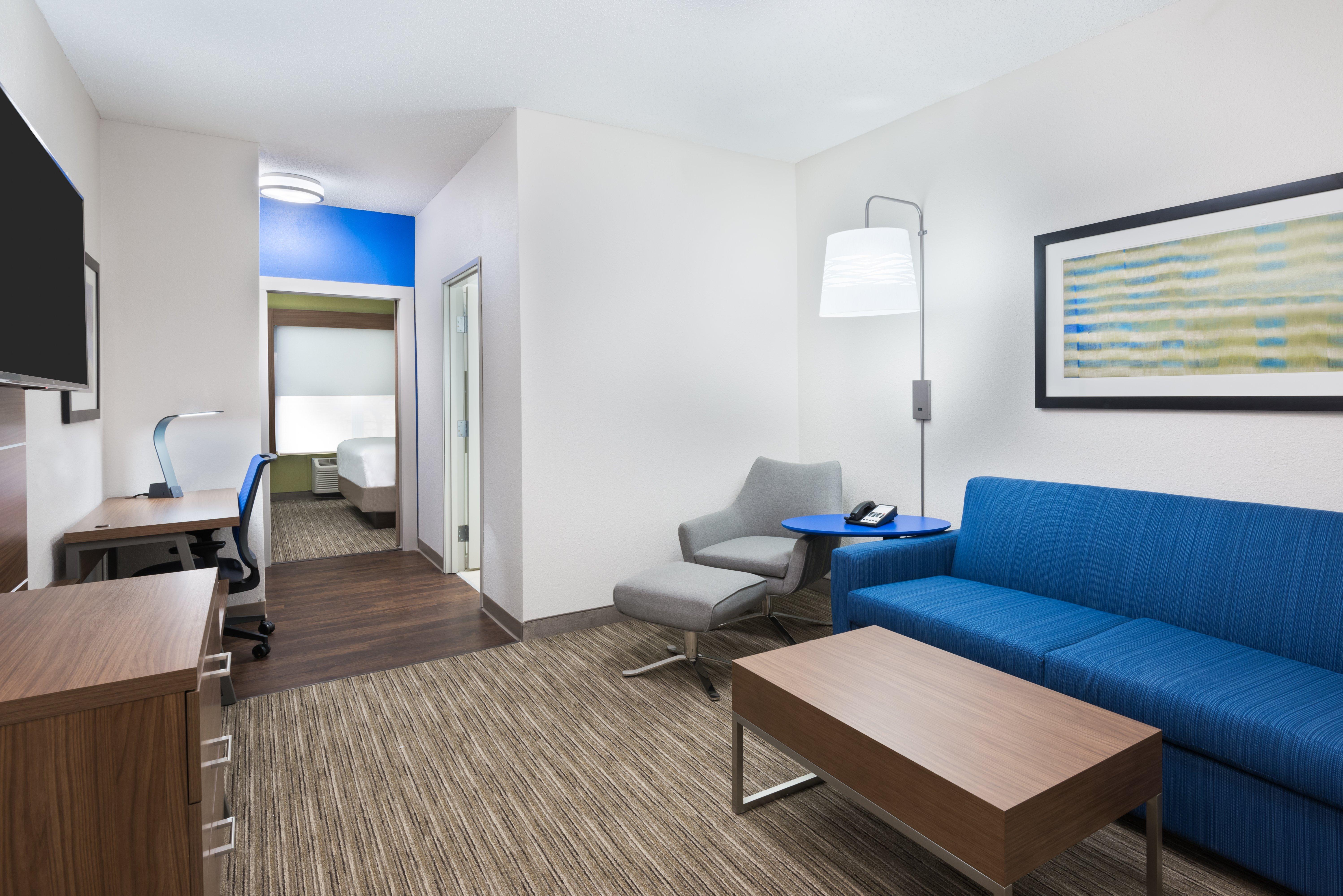 Holiday Inn Express & Suites - Columbus Airport East By Ihg Ngoại thất bức ảnh