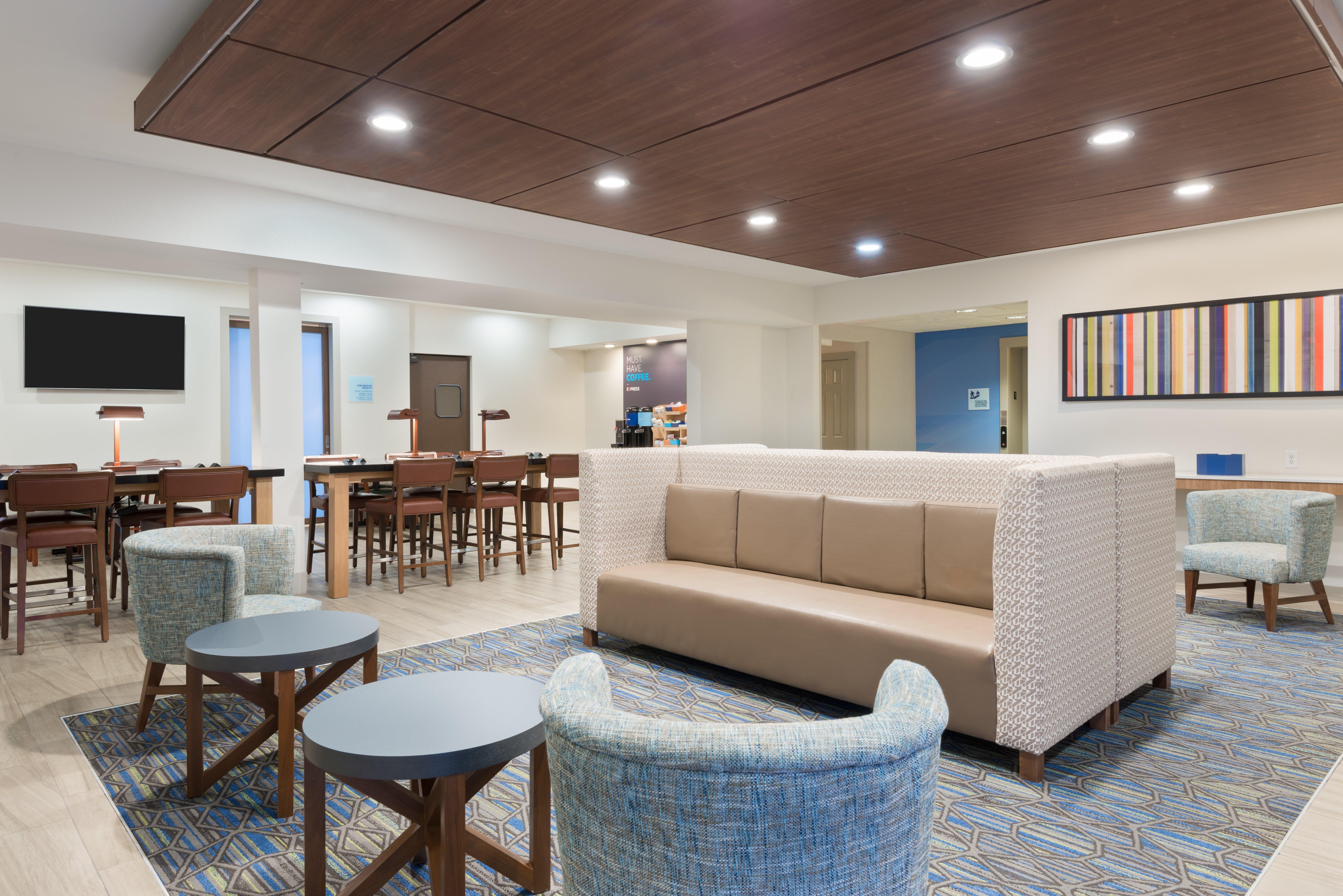 Holiday Inn Express & Suites - Columbus Airport East By Ihg Ngoại thất bức ảnh