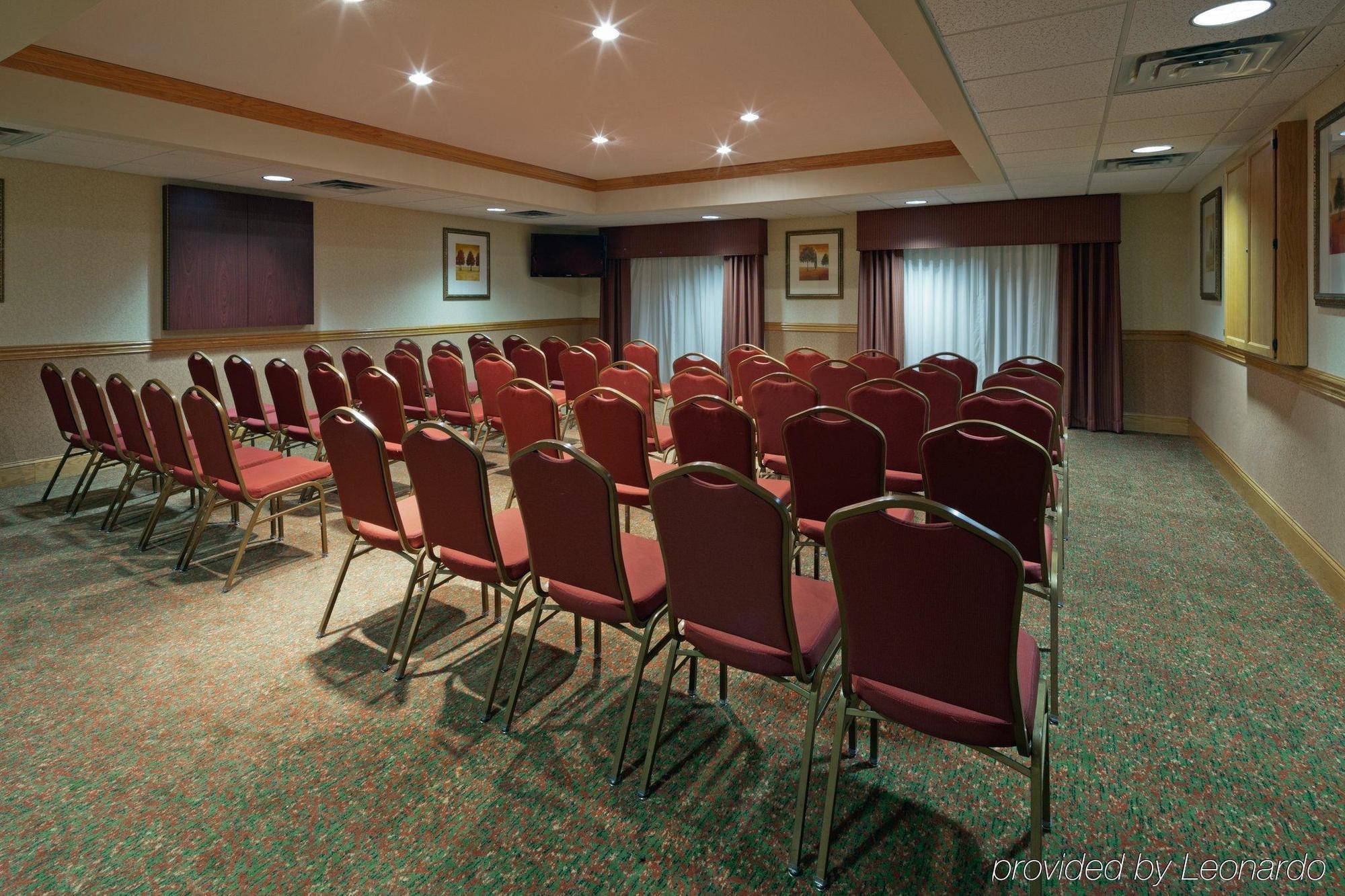 Holiday Inn Express & Suites - Columbus Airport East By Ihg Kinh doanh bức ảnh