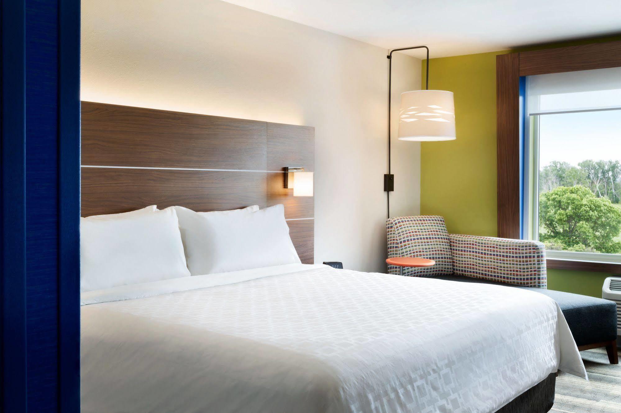 Holiday Inn Express & Suites - Columbus Airport East By Ihg Ngoại thất bức ảnh